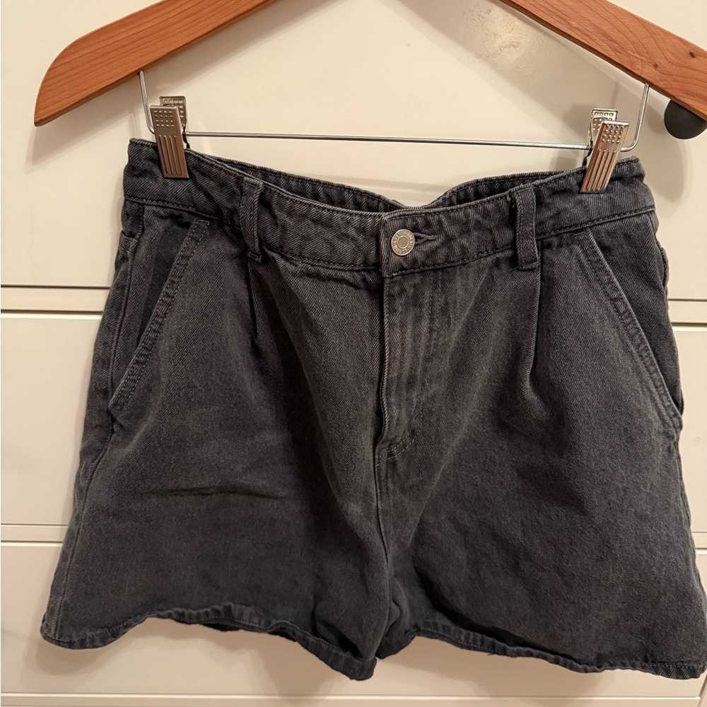 H&M Black Jean Shorts High-Waisted Casual